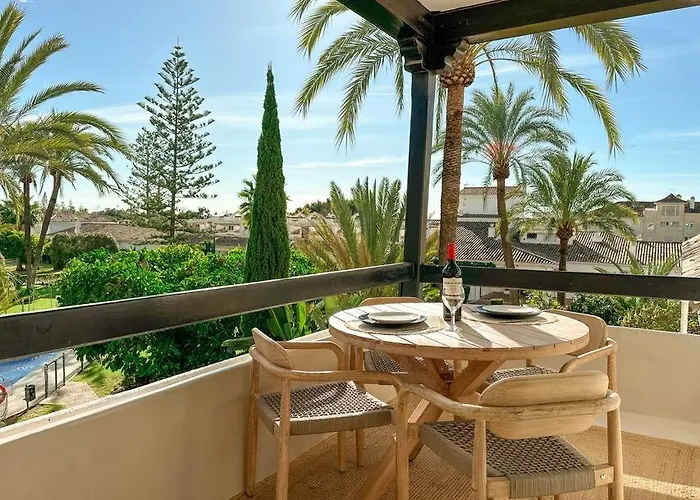 Studio In Private Urbanization Next To The Sea